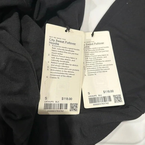 NWT  lululemon city sweat hoodie black - Picture 3 of 3